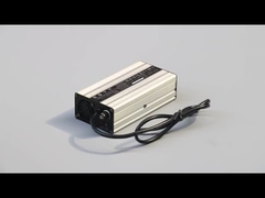 Caricabatterie elettriche al litio 7A caricabatterie agli ioni di litio 54.6v